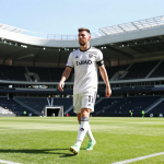Latéraux inversés football