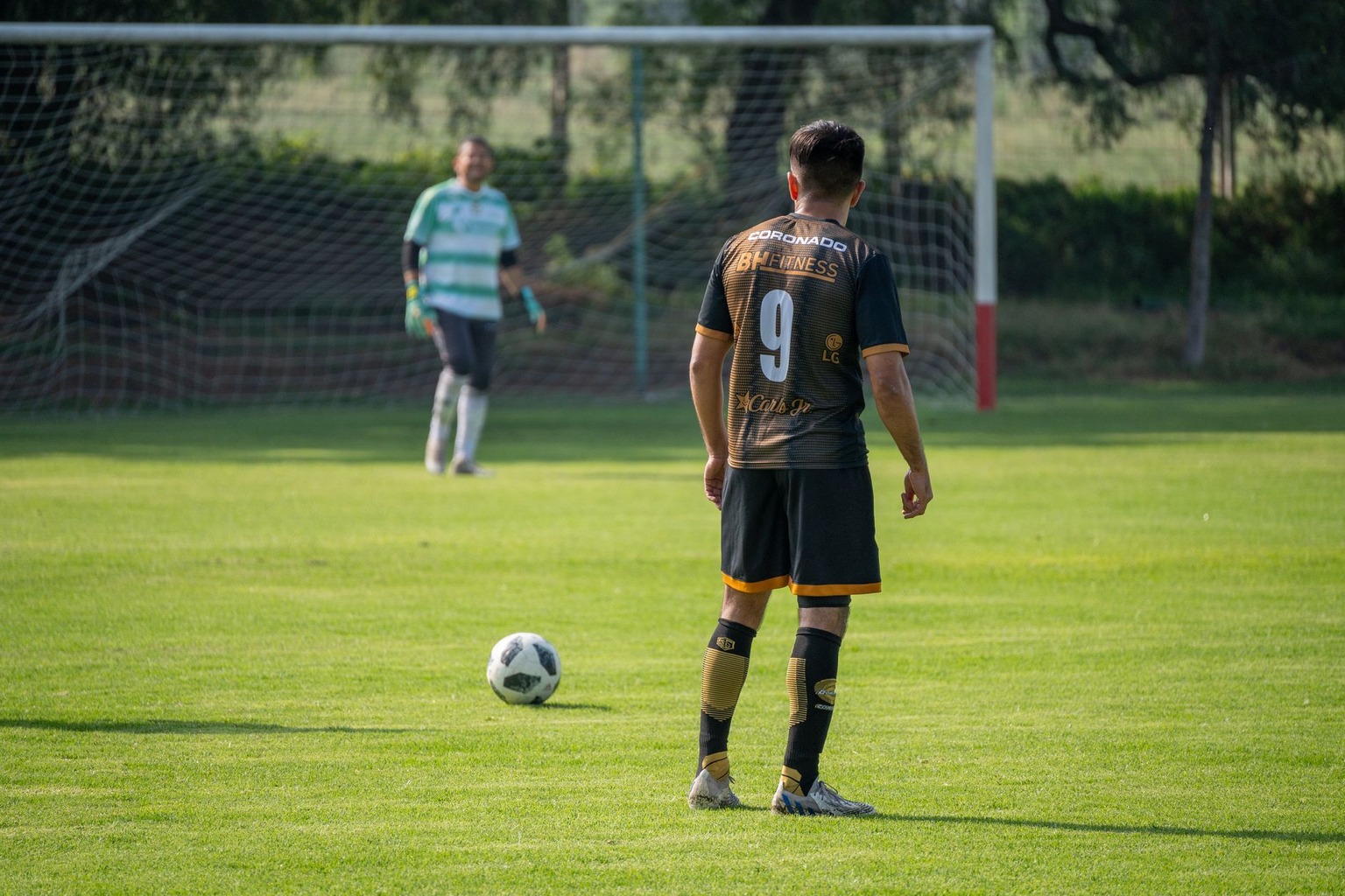 Les stratégies pour transformer un match nul en victoire en fin de rencontre — L'analyse des risques et la couverture dé Les stratégies pour transformer un match nul en victoire en fin de rencontre — L'analyse des risques et la couverture dé